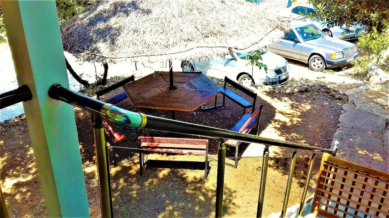 Ramo'S Green Beachside Retreat - Cozy 2 Bedroom Home Vlorë Extérieur photo